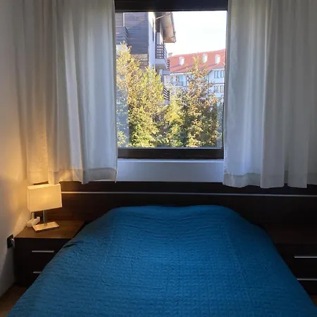 Apartment 2 Bedroom Next To Gondola Lift *