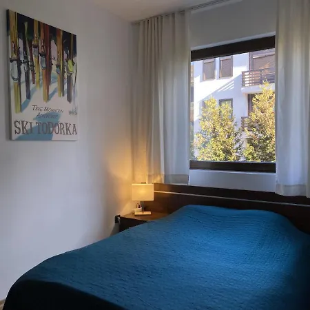 2 Bedroom Next To Gondola Lift Апартаменты *